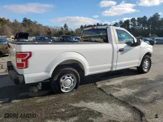 2019 Ford F-150 XL with VIN 1FTMF1CB1KKE30310, listed as a Copart auction lot 83669334 with 32,120 mi miles and Salvage Title. Bid and sale history available at carsss.com. Image 3.