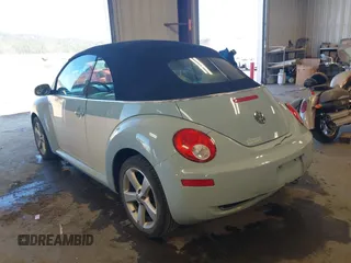 2010 Volkswagen Beetle with VIN 3VWRG3AL1AM003482, listed as a IAAI auction lot 42191257 with 76,072 mi miles and . Bid and sale history available at DreamBid. Image 3.