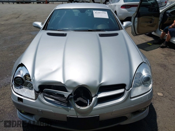 2008 Mercedes-Benz SLK 350 with VIN WDBWK56F98F184942, listed as a IAAI auction lot 42397775 with 80,851 mi miles and . Bid and sale history available at DreamBid. Image 12.