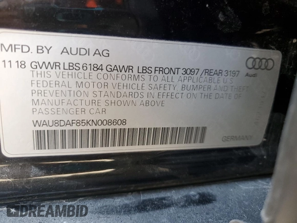 2019 Audi A8 z VIN WAU8DAF85KN008608, wystawiony jako Copart lot #52874055 z przebiegiem 35 277 mil mil oraz Szkoda całkowita • Salvage title. Historia ofert i sprzedaży dostępna na DreamBid. Obrazek 12.