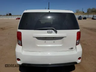 2014 Scion xB z VIN JTLZE4FE3EJ059746, wystawiony jako Copart lot #52634605 z przebiegiem 181 787 mil mil oraz Szkoda całkowita • Salvage title. Historia ofert i sprzedaży dostępna na DreamBid. Obrazek 6.