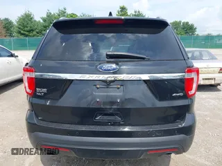2017 Ford Explorer XLT z VIN 1FM5K8D86HGD44638, wystawiony jako IAAI lot #42628423 z przebiegiem 441 045 mil mil oraz . Historia ofert i sprzedaży dostępna na DreamBid. Obrazek 16.