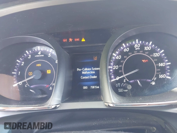 2018 Toyota Avalon XLE with VIN 4T1BK1EB5JU276828, listed as a IAAI auction lot 42141640 with 75,815 mi miles. Bid and sale history available at carsss.com. Image 7.