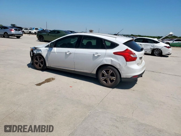 2014 Ford Focus SE with VIN 1FADP3K20EL305376, listed as a Copart auction lot 51878905 with 111,552 mi miles and Salvage Title. Bid and sale history available at carsss.com. Image 2.
