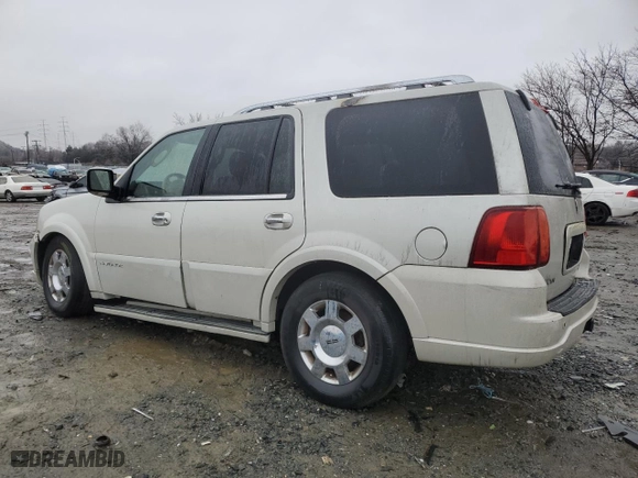 2006 Lincoln Navigator Luxury with VIN 5LMFU28526LJ16522, listed as a Copart auction lot 44016095 with 67,221 mi miles and Salvage Title. Bid and sale history available at carsss.com. Image 2.