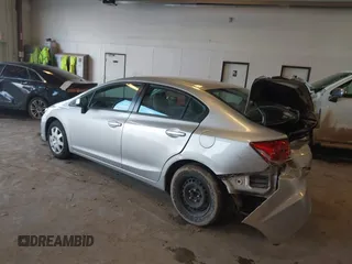 2013 Honda Civic LX with VIN 19XFB2F51DE281760, listed as a IAAI auction lot 41649800 with 81,005 mi miles and . Bid and sale history available at DreamBid. Image 3.