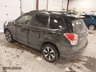 2018 Subaru Forester Premium with VIN JF2SJAGCXJH490690, listed as a IAAI auction lot 41607806 with 95,731 mi miles. Bid and sale history available at carsss.com. Image 3.