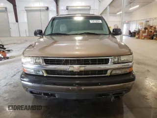 2003 Chevrolet Suburban LT with VIN 1GNFK16Z83J343998, listed as a Copart auction lot 73015264 with 298,313 mi miles and Clean Title. Bid and sale history available at carsss.com. Image 5.