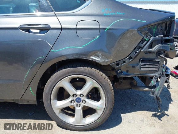 2016 Ford Fusion SE with VIN 3FA6P0T91GR263632, listed as a IAAI auction lot 42622712 with 184,000 mi miles and . Bid and sale history available at DreamBid. Image 6.