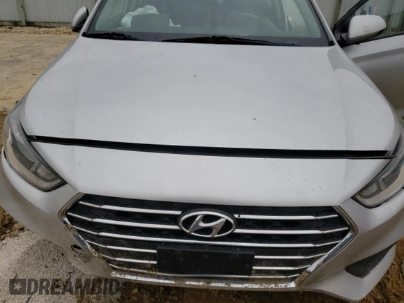 2019 Hyundai Accent SE with VIN 3KPC24A38KE047908, listed as a Copart auction lot 38424723 with 72,642 mi miles. Bid and sale history available at carsss.com. Image 12.