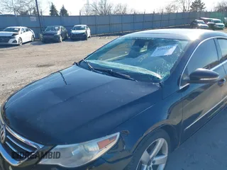 2009 Volkswagen CC 4Motion with VIN WVWGU73C19E515087, listed as a IAAI auction lot 41862228 with 194,115 mi miles. Bid and sale history available at carsss.com. Image 6.