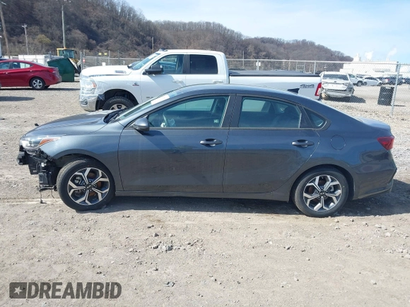 2021 Kia Forte LXS with VIN 3KPF24AD9ME409155, listed as a IAAI auction lot 41815723 with 30,973 mi miles. Bid and sale history available at carsss.com. Image 15.