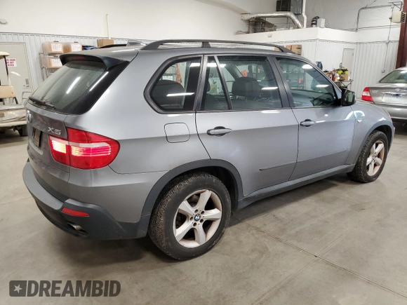 2008 BMW X5 3.0si z VIN 5UXFE43528L022455, wystawiony jako Copart lot #61400064 z przebiegiem 177 525 mil mil oraz Szkoda całkowita • Salvage title. Historia ofert i sprzedaży dostępna na DreamBid. Obrazek 3.