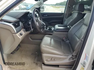 2015 Chevrolet Tahoe LT z VIN 1GNSCBKC5FR638002, wystawiony jako Copart lot #54857225 z przebiegiem 142 165 mil mil oraz Szkoda całkowita • Salvage title. Historia ofert i sprzedaży dostępna na DreamBid. Obrazek 7.