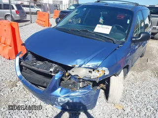 2007 Chrysler Town & Country Touring with VIN 2A4GP54L47R262996, listed as a IAAI auction lot 41345204 with 173,793 mi miles and . Bid and sale history available at DreamBid. Image 6.