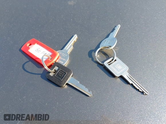 1986 Pontiac Fiero z VIN 1G2PG9791GP267415, wystawiony jako IAAI lot #42461769 z przebiegiem Nie podano mil oraz . Historia ofert i sprzedaży dostępna na DreamBid. Obrazek 11.
