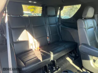 2021 Cadillac Escalade Luxury with VIN 1GYS3AKL4MR417758, listed as a Copart auction lot 43339335 with 129,856 mi miles and Clean Title. Bid and sale history available at carsss.com. Image 9.