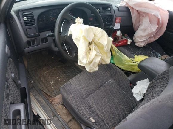 1999 Nissan Frontier XE with VIN 1N6ED26Y2XC338511, listed as a Copart auction lot 44686815 with Not provided miles and Clean title. Bid and sale history available at DreamBid. Image 8.