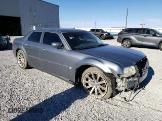 2006 Chrysler 300 C SRT8 with VIN 2C3KA73W16H417442, listed as a Copart auction lot 88268995 with 181,438 mi miles and Salvage Title. Bid and sale history available at carsss.com. Image 4.
