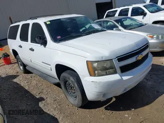 2010 Chevrolet Suburban with VIN 1GNZKLEG5AR147699, listed as a IAAI auction lot 41630333 with 309,628 mi miles and . Bid and sale history available at DreamBid. Image 1.