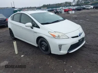 2014 Toyota Prius Four with VIN JTDKN3DU9E1753231, listed as a IAAI auction lot 41901612 with 141,687 mi miles. Bid and sale history available at carsss.com. Image 1.