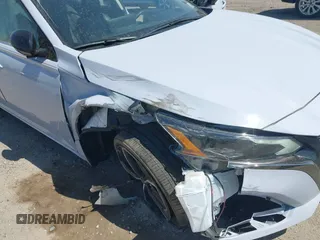 2024 Nissan Altima SR z VIN 1N4BL4CVXRN400409, wystawiony jako IAAI lot #42075648 z przebiegiem 9 108 mil mil oraz . Historia ofert i sprzedaży dostępna na DreamBid. Obrazek 6.