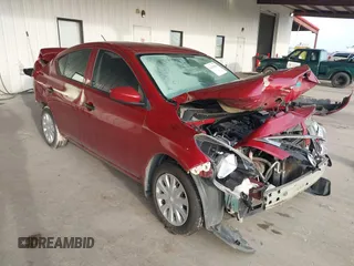 2016 Nissan Versa SV with VIN 3N1CN7AP8GL820880, listed as a IAAI auction lot 41478070 with 1 mi miles. Bid and sale history available at carsss.com. Image 1.