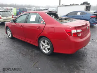 2014 Toyota Camry L with VIN 4T1BF1FK8EU816259, listed as a IAAI auction lot 41482401 with 150,152 mi miles. Bid and sale history available at carsss.com. Image 3.