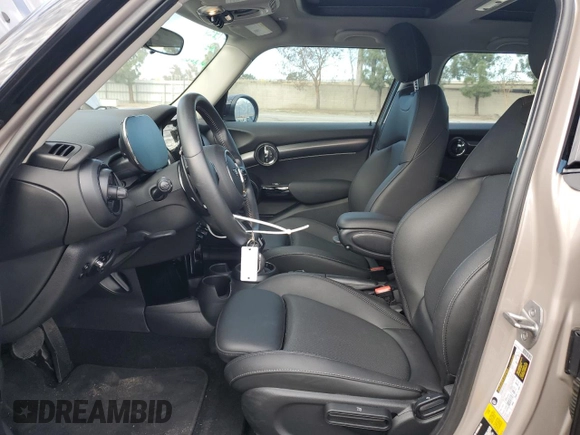 2023 MINI Hardtop 4 Door Cooper S with VIN WMW53DK09P2S84418, listed as a Copart auction lot 47293295 with 37,432 mi miles and Salvage title. Bid and sale history available at DreamBid. Image 7.