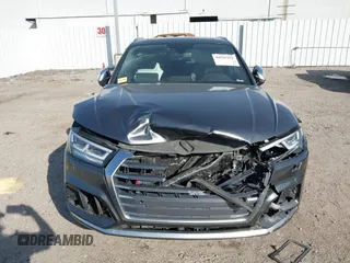 2018 Audi SQ5 Premium Plus z VIN WA1A4AFY1J2147407, wystawiony jako IAAI lot #40910292 z przebiegiem 74 942 mil mil oraz . Historia ofert i sprzedaży dostępna na DreamBid. Obrazek 12.