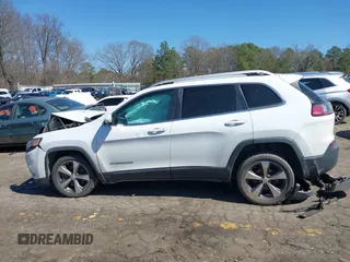 2019 Jeep Cherokee Limited with VIN 1C4PJLDB1KD302241, listed as a IAAI auction lot 41757620 with 164,915 mi miles and . Bid and sale history available at DreamBid. Image 14.