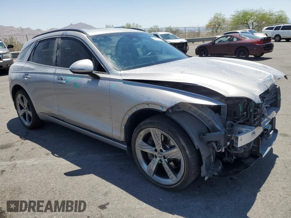 2023 Genesis GV70 2.5T with VIN KMUMADTB6PU096459, listed as a Copart auction lot 60824135 with 29,743 mi miles and Salvage title. Bid and sale history available at DreamBid. Image 4.
