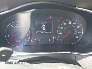 2016 Kia Cadenza Premium z VIN KNALN4D75G5221164, wystawiony jako IAAI lot #42253125 z przebiegiem 200 071 mil mil oraz . Historia ofert i sprzedaży dostępna na DreamBid. Obrazek 7.