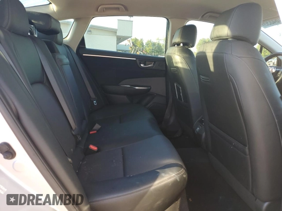 2018 Honda Clarity Plug-In Hybrid Touring with VIN JHMZC5F34JC015953, listed as a Copart auction lot 70164853 with 44,922 mi miles. Bid and sale history available at carsss.com. Image 10.