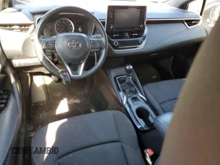 2022 Toyota Corolla Hatchback SE with VIN JTNB4MBE7N3177966, listed as a Copart auction lot 69684714 with 33,777 mi miles and Salvage Title. Bid and sale history available at carsss.com. Image 8.
