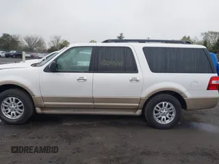 2014 Ford Expedition Max XLT z VIN 1FMJK1J54EEF51200, wystawiony jako IAAI lot #42014534 z przebiegiem 171 327 mil mil oraz . Historia ofert i sprzedaży dostępna na DreamBid. Obrazek 14.
