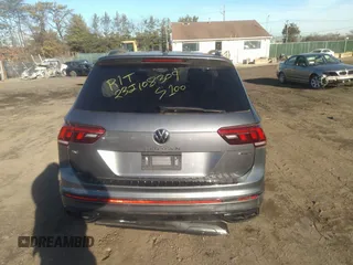 2022 Volkswagen Tiguan S with VIN 3VV0B7AX8NM171048, listed as a IAAI auction lot 38320755 with 999,999 mi miles. Bid and sale history available at carsss.com. Image 15.