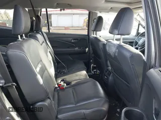 2022 Honda Pilot Special Edition with VIN 5FNYF6H28NB015896, listed as a IAAI auction lot 41672468 with 56,581 mi miles. Bid and sale history available at carsss.com. Image 8.