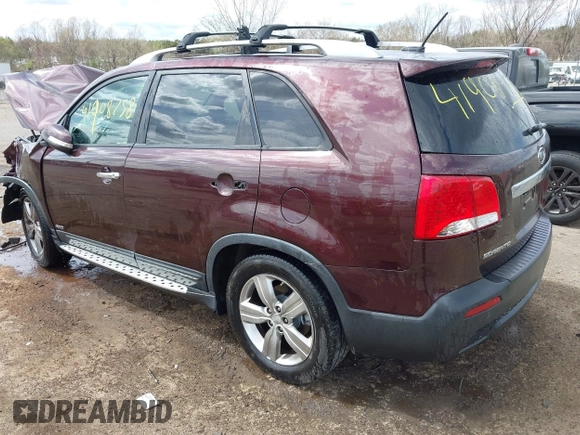 2012 Kia Sorento EX z VIN 5XYKUDA24CG203508, wystawiony jako IAAI lot #41908758 z przebiegiem Nie podano mil oraz . Historia ofert i sprzedaży dostępna na DreamBid. Obrazek 3.