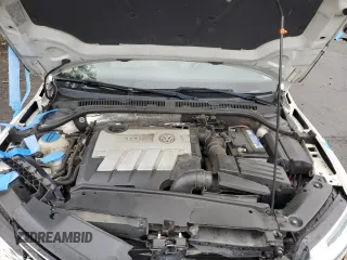 2013 Volkswagen Jetta TDI with VIN 3VWLL7AJ8DM352991, listed as a Copart auction lot 68473304 with 102,097 mi miles and Salvage title. Bid and sale history available at DreamBid. Image 13.