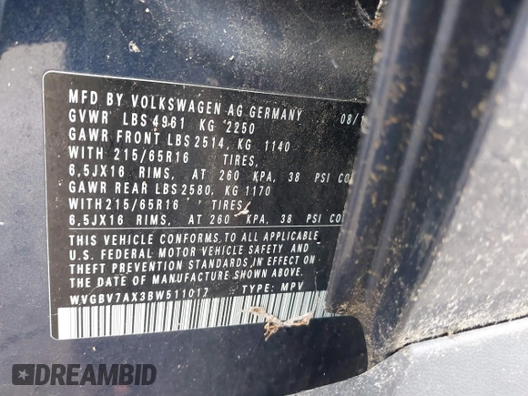 2011 Volkswagen Tiguan SE with VIN WVGBV7AX3BW511017, listed as a IAAI auction lot 42222868 with 120,955 mi miles and . Bid and sale history available at DreamBid. Image 9.
