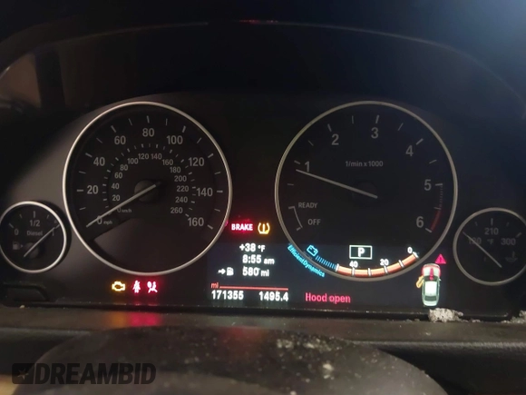 2014 BMW 3 Series 328d xDrive with VIN WBA3D5C57EKX96972, listed as a IAAI auction lot 41319580 with 171,355 mi miles. Bid and sale history available at carsss.com. Image 7.