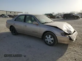 2001 Toyota Camry CE with VIN 4T1BG22K31U779463, listed as a Copart auction lot 48404105 with 153,702 mi miles and Salvage Title. Bid and sale history available at carsss.com. Image 4.