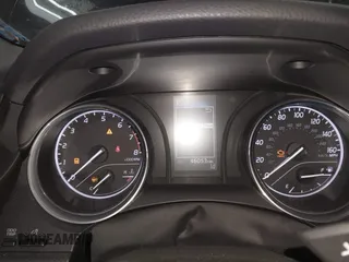 2020 Toyota Camry SE z VIN 4T1G11AK7LU302329, wystawiony jako IAAI lot #42148649 z przebiegiem 46 053 mil mil oraz . Historia ofert i sprzedaży dostępna na DreamBid. Obrazek 7.