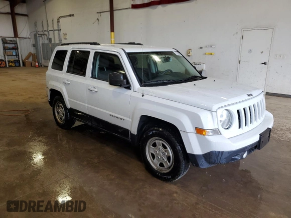 2016 Jeep Patriot Sport z VIN 1C4NJRBB1GD557377, wystawiony jako Copart lot #50814255 z przebiegiem 164 647 mil mil oraz Czysty tytuł • Clean title. Historia ofert i sprzedaży dostępna na DreamBid. Obrazek 4.