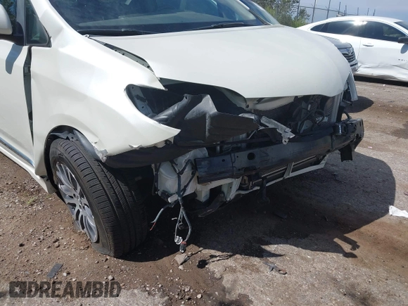 2018 Toyota Sienna XLE Auto Access Seat with VIN 5TDYZ3DC0JS928646, listed as a IAAI auction lot 40179964 with 124,350 mi miles and . Bid and sale history available at DreamBid. Image 6.