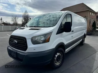 2015 Ford Transit with VIN 1FTNE2YM1FKA42474, listed as a Copart auction lot 51358645 with 252,999 mi miles and Clean Title. Bid and sale history available at DreamBid. Image 1.
