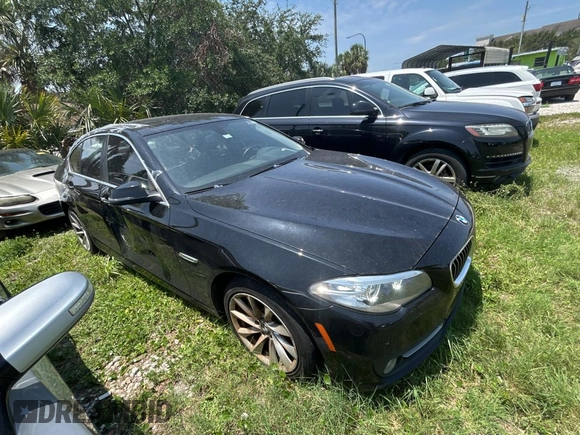 2015 BMW 5 Series 528i z VIN WBA5A5C54FD523446, wystawiony jako Copart lot #58411705 z przebiegiem 165 596 mil mil oraz Czysty tytuł • Clean title. Historia ofert i sprzedaży dostępna na DreamBid. Obrazek 1.