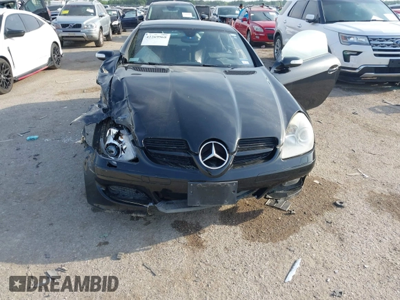 2006 Mercedes-Benz SLK 280 z VIN WDBWK54F36F120962, wystawiony jako IAAI lot #42269968 z przebiegiem 132 752 mil mil oraz . Historia ofert i sprzedaży dostępna na DreamBid. Obrazek 6.