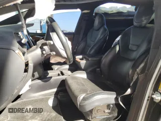 2016 Tesla Model X 70D with VIN 5YJXCBE22GF025585, listed as a Copart auction lot 52363755 with 141,607 mi miles and Salvage Title. Bid and sale history available at DreamBid. Image 7.